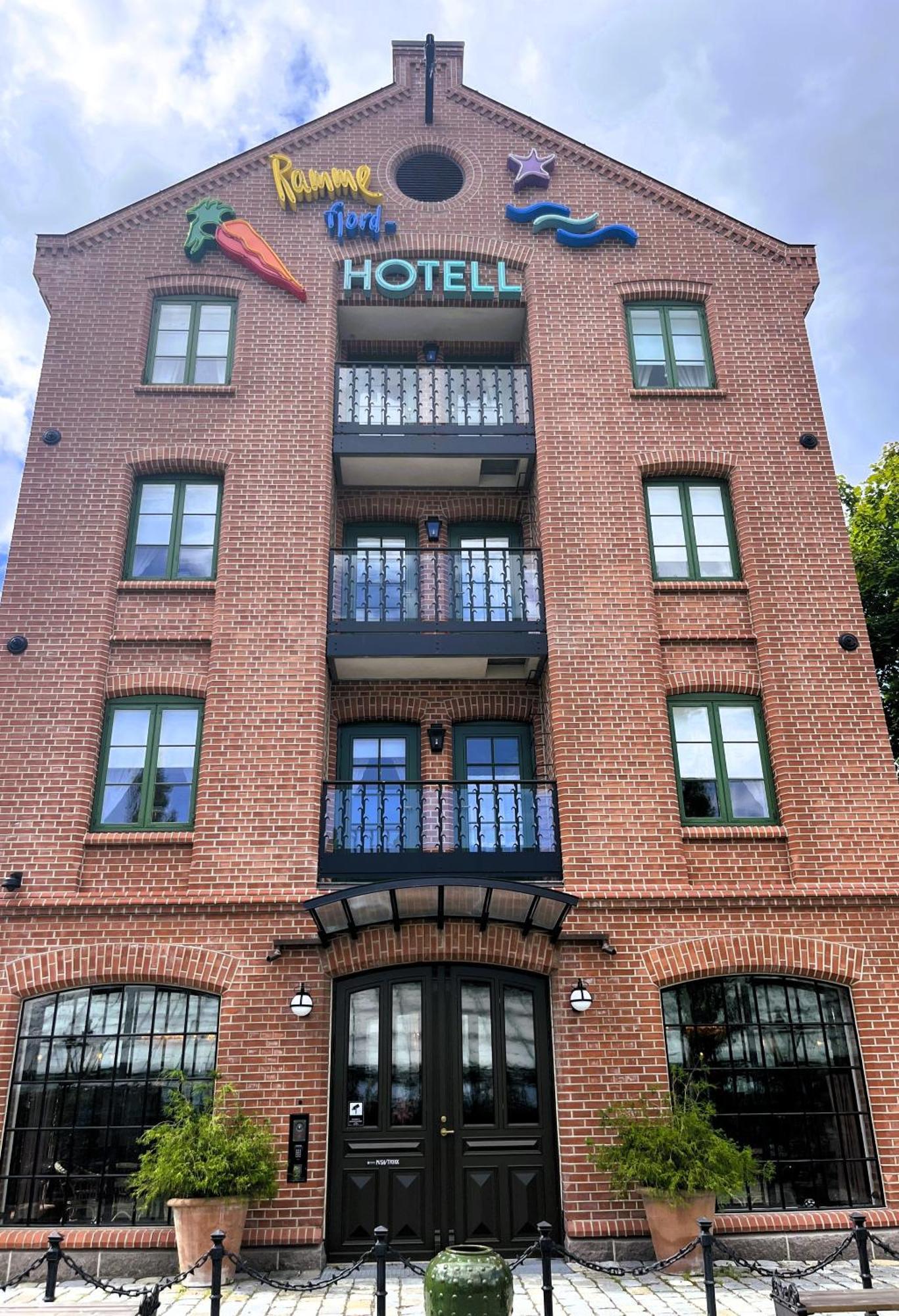 Ramme Fjordhotell - Unike Hoteller Hvitsten Extérieur photo